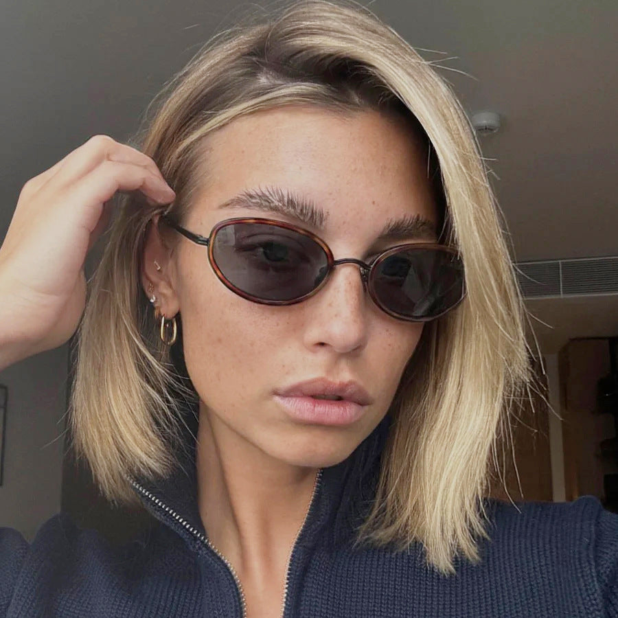 Lunettes de soleil ovales